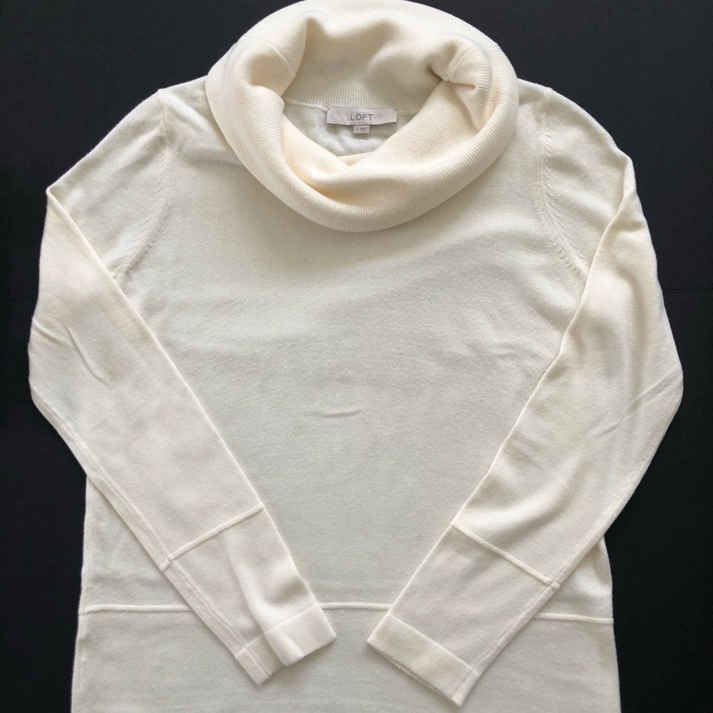 Ann Taylor Loft Sweater Size M Cowl Neck Ivory